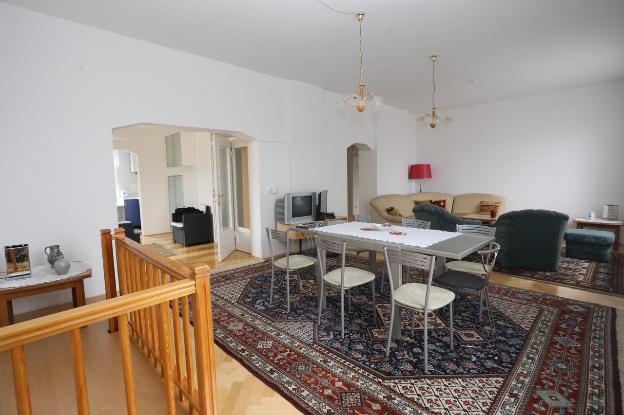 Apartments Villa Irma Сараево Экстерьер фото