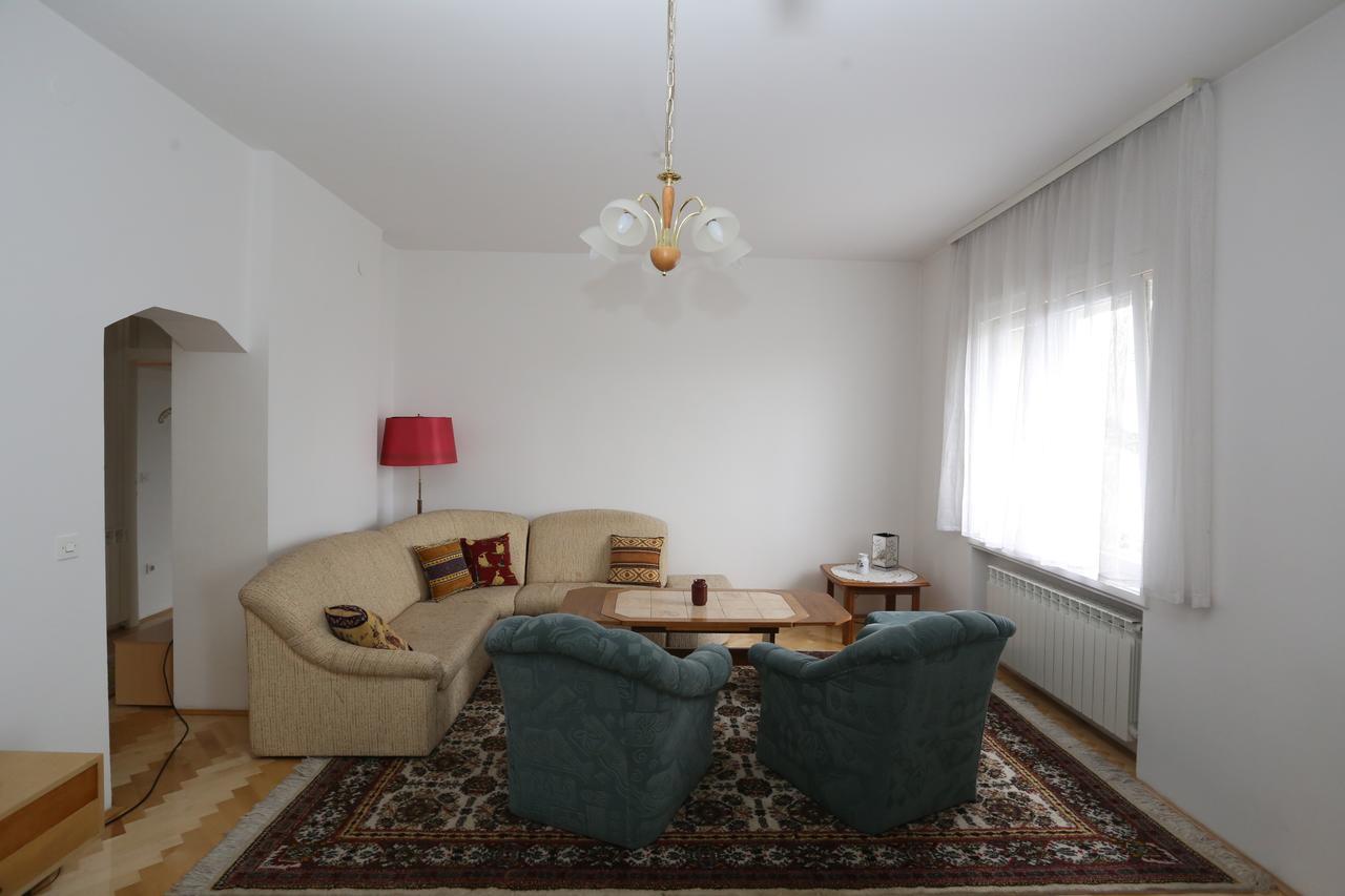 Apartments Villa Irma Сараево Экстерьер фото